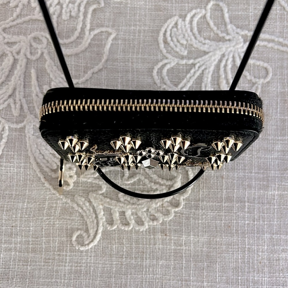 Christian Louboutin Authentic Panettone Studded Black Leather Wallet - Picture 5 of 16